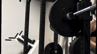 women's motivation to build glutes