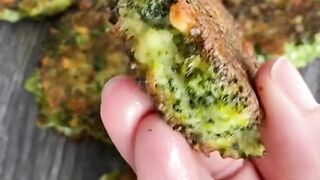 Get Your FREE Keto Cookbook Now! ???? | Best Low-Carb Recipes for Beginners