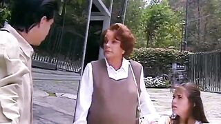 44. Maria La del Barrio