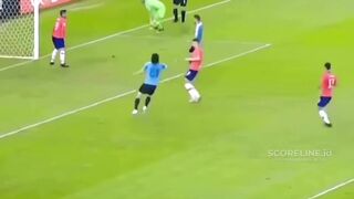 Moment Lucu Luis Suárez melaporkan kiper karena jadi kiper ???? 2