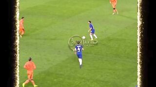assist Cesc Fàbregas