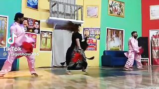 Hot ???????????? mujra masti video viral plz 4