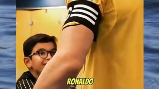 ronaldo main bareng dengan anaknya ?