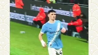 Gol Antoine Semenyo, Nico O Reilly, dan Erling Haaland memastikan The Citizens terus menempel Arsenal di puncak klasemen Liga Inggris