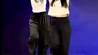 Girls dance on song reels viral 2