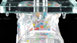 Jelly Sneaker Compressed By Press