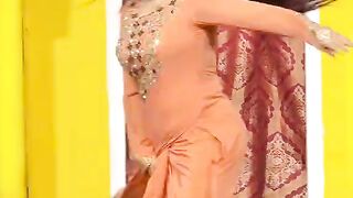 NAZLI Noor super star ✨ dance performance