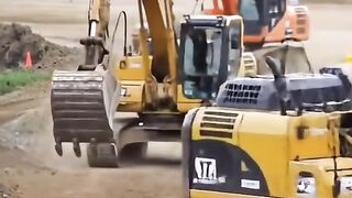 Balapan beko beku excavator