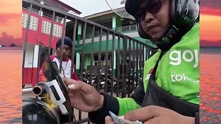 abangnya gk engeh der