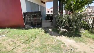 The mother cat is very friendly, but her kittens purr and try to defend themselves.