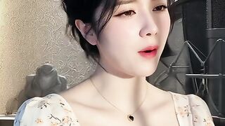 Sing beauty