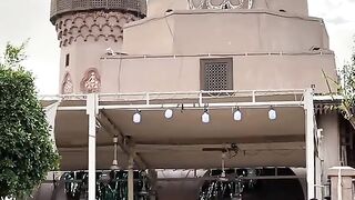 Masjid yang Menyatu dengan Kuil Fir’aun