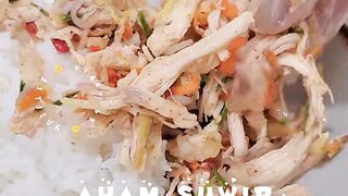 Resep Ayam Suwir Sambal Matah, Pedas Segarnya Juara! ????????