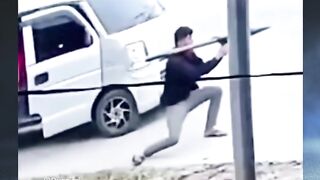 walikota diserang pake roket