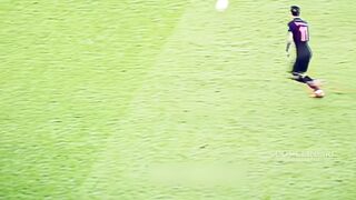 Para pecinta bola tidak akan pernah lupa apa yang dilakukan Di Maria kepada Isco. 2