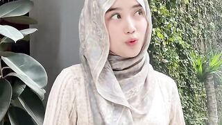 Hijab AI Kira