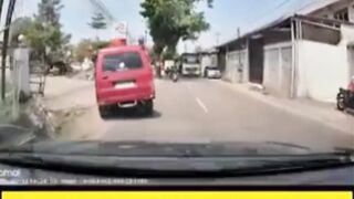 siapa yg salah ?
