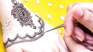 Best Eid Mehndi Design