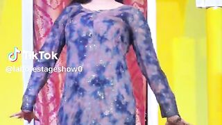 Nisra Noor super star