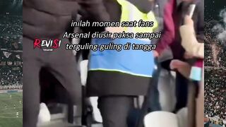 Nekat bener ini fans Meriam London! ????