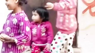 KIDS ARE SO SMART, THEY CAN DANCE VERY GOOD