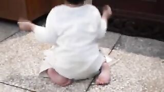 Kid dancing video| little one enjoying music| Funny videos