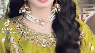 Mehndi Bridal Compelet Look 9