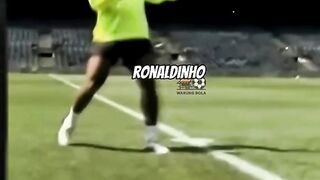 Kisah tragis dibalik senyuman Ronaldinho Gaucho! ????