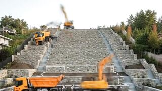VIDEO TIME LAPSE luxury three-level hillside house