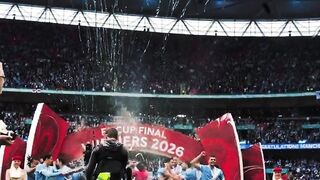 Pep Guardiola Bikin Sejarah GILA! ????????