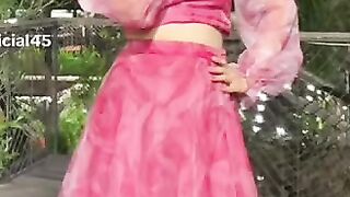 Lal Lal colour ki bangadi dance