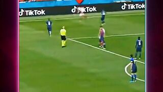 Ketika Para Pemain Denmark Melindungi Eriksen ❤‍????