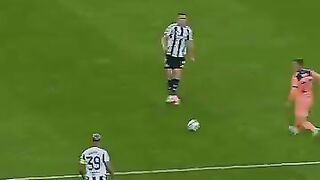 A fantastic team goal by our boys in the Champions League