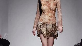Curiosities of fashion.