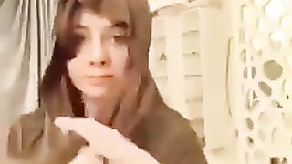 Rabi Pirzada Using Dil do Leaked clip
