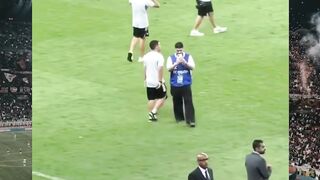 Detik-detik Cristiano Ronaldo tolak hadiri prosesi penyerahan medali perak setelah kalah di Final ACL Two lawan Gamba Osaka. ????
