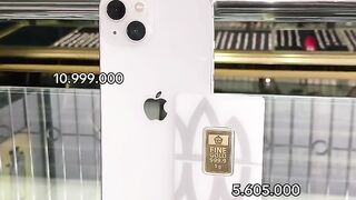 Perbedaan beli iphone sama emas antam