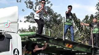 Houu Houu Helicopter