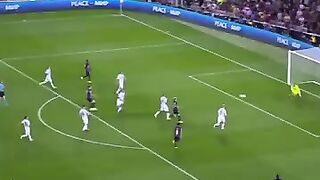 Lewandoswki first and last ucl goal for Barcelona barcelona