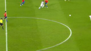 Momen Zidane Bikin Carles Puyol Tak Berdaya di Piala Dunia 2006