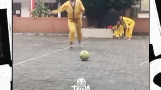 percaya banget ini mah asli bukan di setting wkw