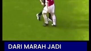 ???????????????????????????? Kejadian ikonik ini terjadi saat pertandingan