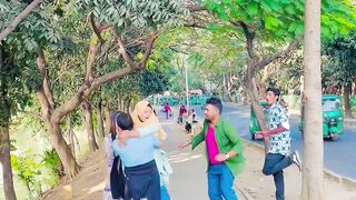 মেয়েটার সাথে কি হলো দেখুন????????