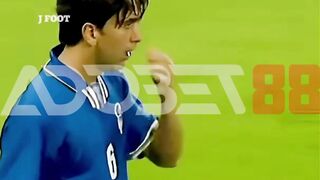 Adobet88 - Aksi Memukau Para Pesepak Bola Dunia 5
