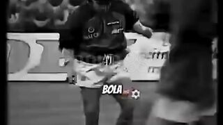 Saat sepak bola menemukan kesempurnaan! ????