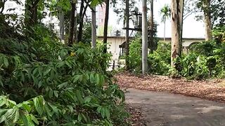 পাহাড়ের উপর যখন ঘুরতে যাই