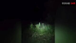 di ikuti pocong