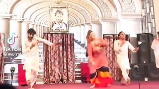 Stage darma dance clip 3