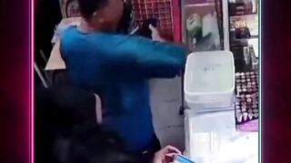 Keributan terjadi di sebuah konter HP 24 jam di Jalan Teluk Ambon