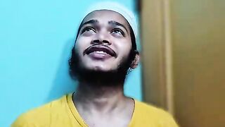 আলহামদুলিল্লাহ আমি মুসলিম